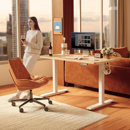 Standing Desk Benefits: Why Many Are Making the Switch Standing Desk Benefits: Why Many Are Making the Switch